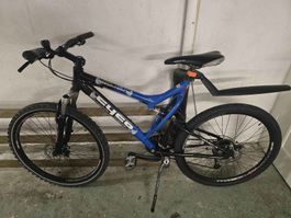 EYE MOUNTAIN BIKE