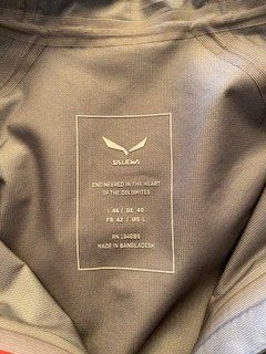 Salewa Giacche: SALEWA Damen-Regenjacke – Nuovo (secondo la descrizione) da Dübendorf venduto da wal_bfr7 2