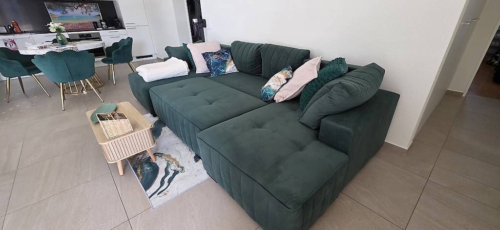 Sofas: Ecksofa – Gebraucht aus Birrwil von pet_r5fz