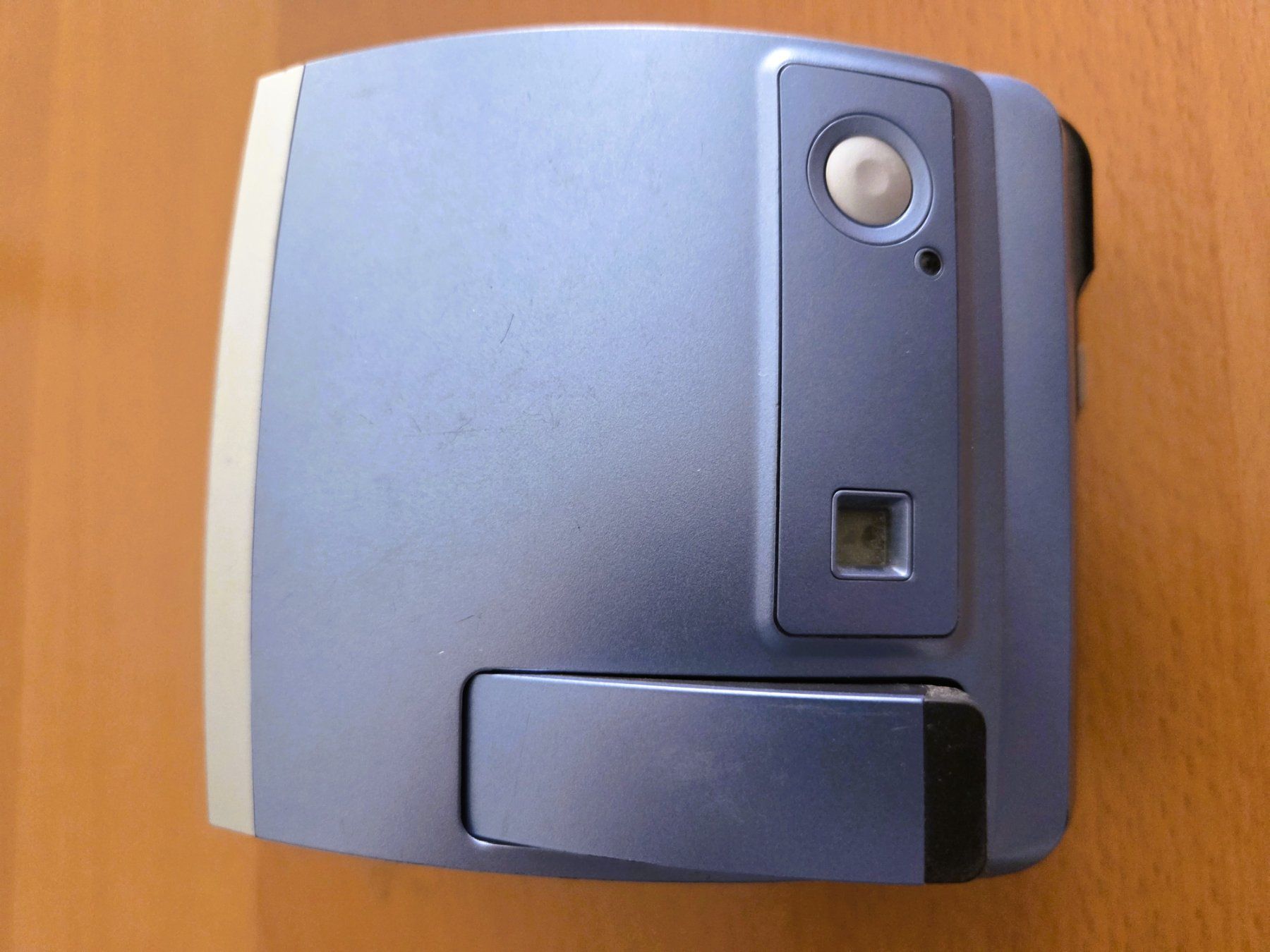 Polaroid Fotocamera: POLAROID ONE 600 KAMERA – Usato da Brüttisellen venduto da Nighttrain 4