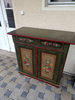 Meuble ancien - peinture fleurs