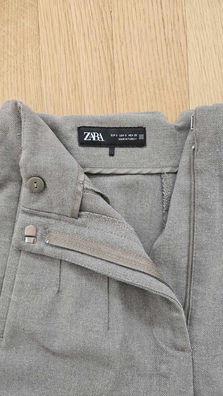 Zara Pantaloni: Zara Hose Braun/Grau Gr. S – Usato da Wetzikon ZH venduto da ELIVNE 2