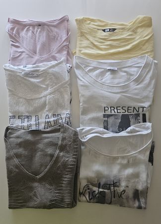 Damen Kleider Paket 7 Teile T-Shirts und Strickjacke 