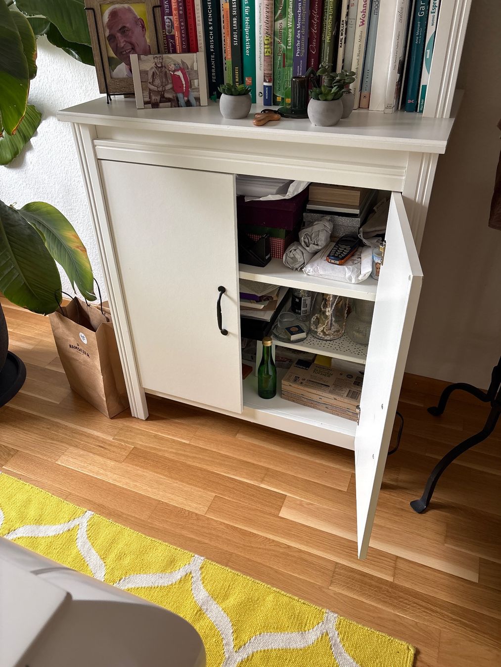 Ikea Credenze: Buffet weiß Ikea – Usato da Solothurn venduto da See203 1