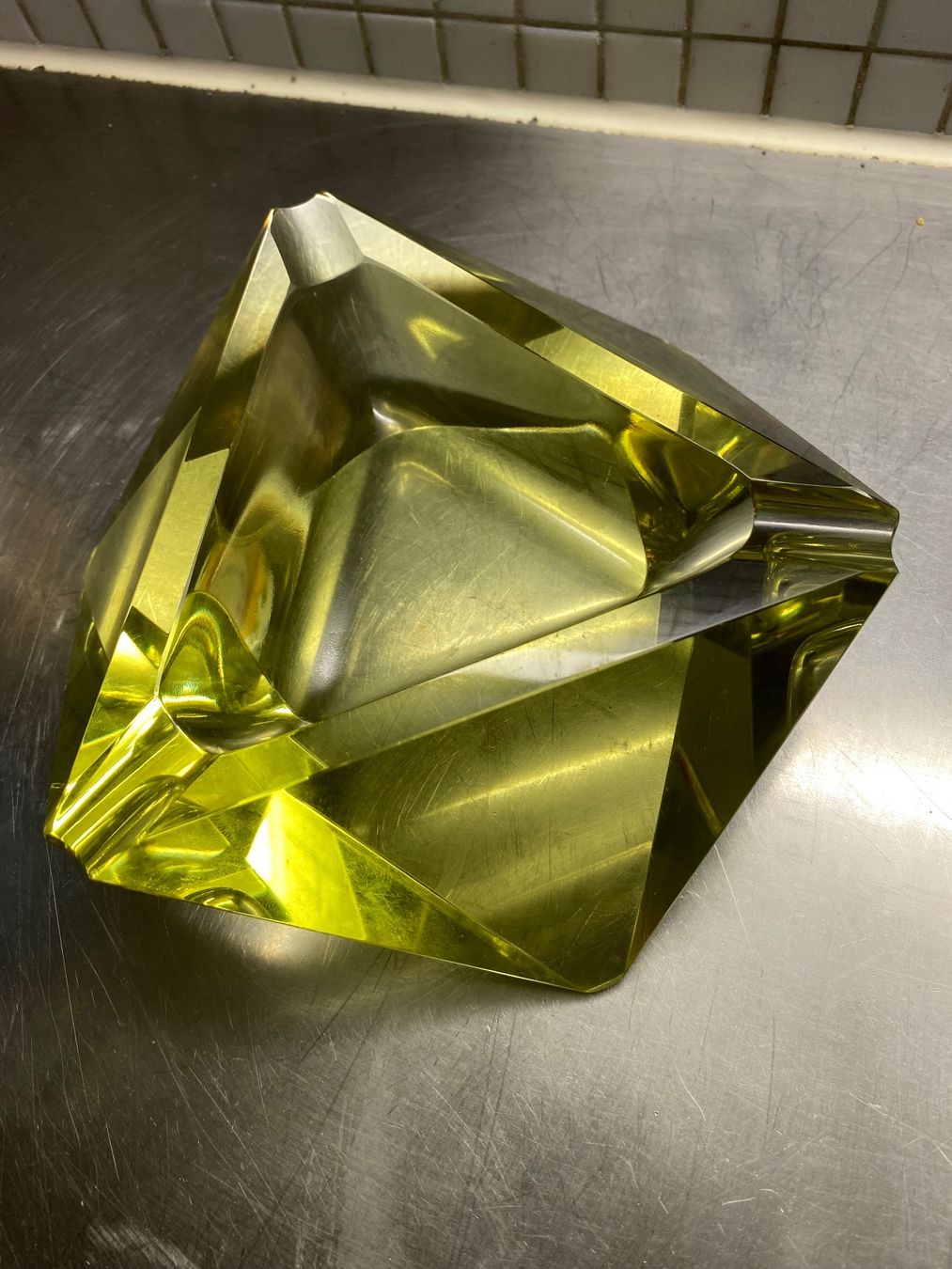 Aschenbecher: aschenbecher Czech Glas Schlevogt Ingrid  Jablonec - 1939 – Gebraucht aus Solothurn von BORGHAGEN 6