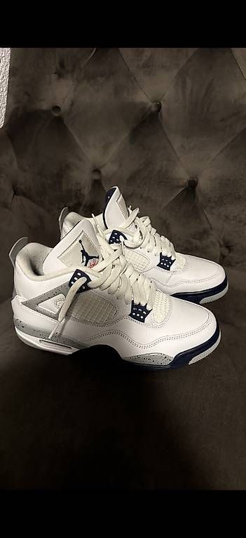 Jordan Scarpe da uomo: Air Jordan 4 Retro Navy – Usato da Murgenthal venduto da ayl_g7rc