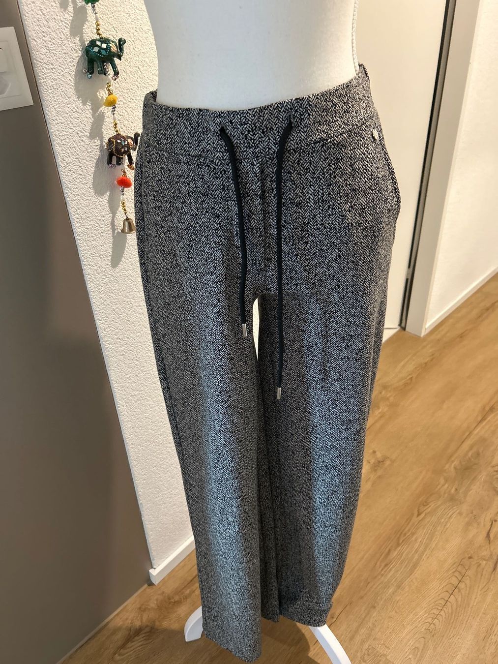 Hosen: Damen Hose grau meliert – Gebraucht aus Brunnen von Nala2929 5