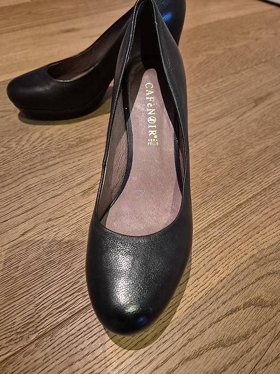 Damenschuhe: Café Noir Highheel neuwertig! – Gebraucht aus Buchrain von chrigebrunner 2