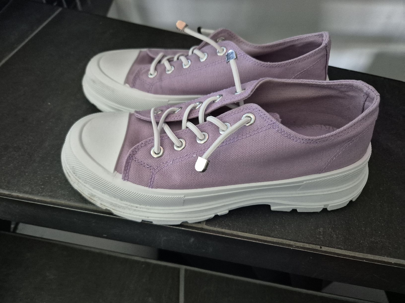 Scarpe da donna: Schuhe 38 – Usato da Würenlingen venduto da kuh33 1