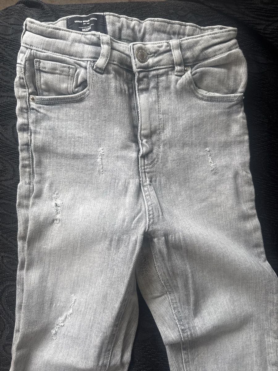 Tally Weijl Jeans: Jeans Grösse 36 - Grau Zerrissen – Usato da Pratteln venduto da syr_g2ql 3