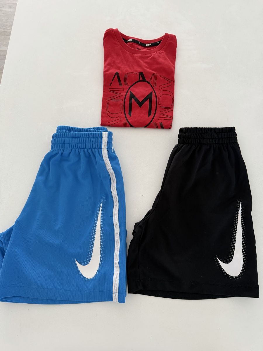 Nike Lotti & Set di vestiti: Bermuda e t-shirt – Usato da Riva San Vitale venduto da anouky01