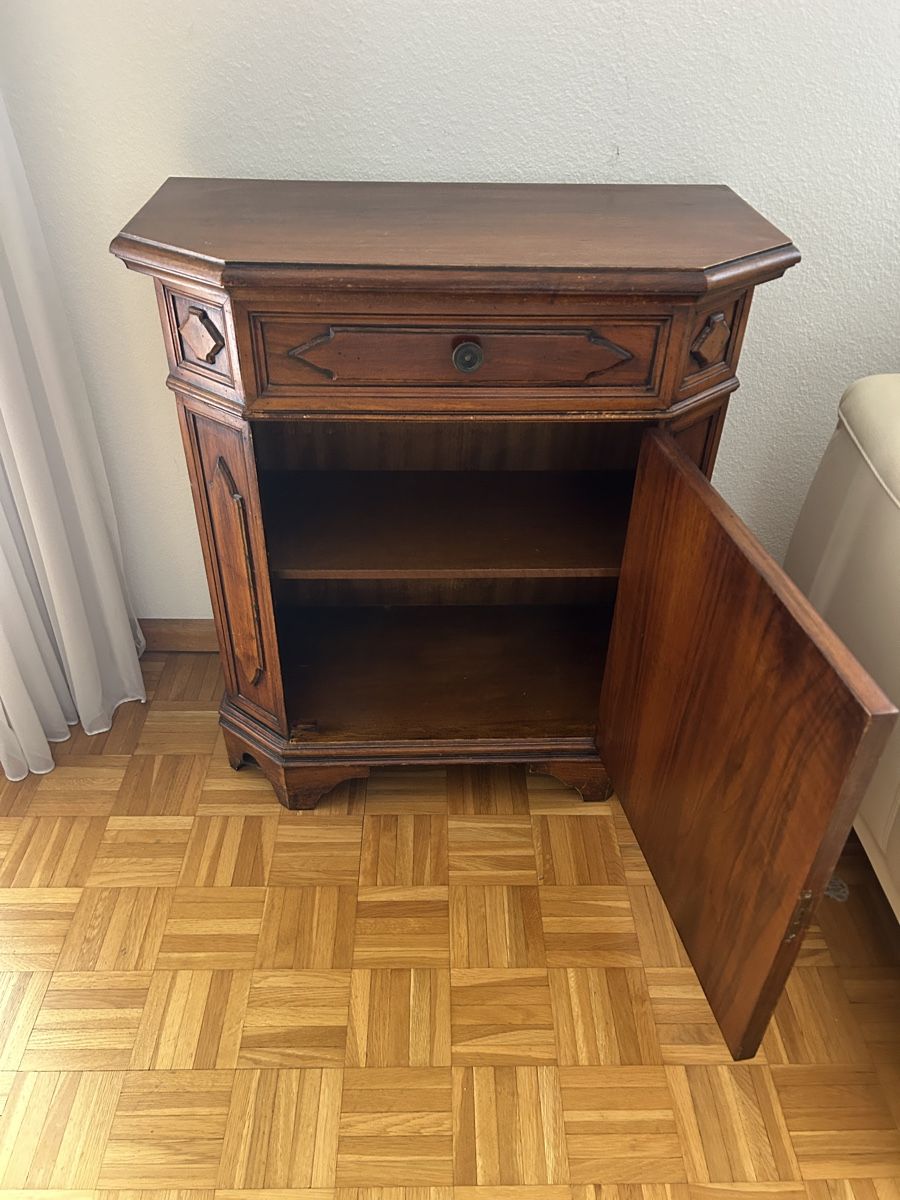 Cassettiere: Antike Holzkommode – Usato da Mägenwil venduto da Fmoesi 1