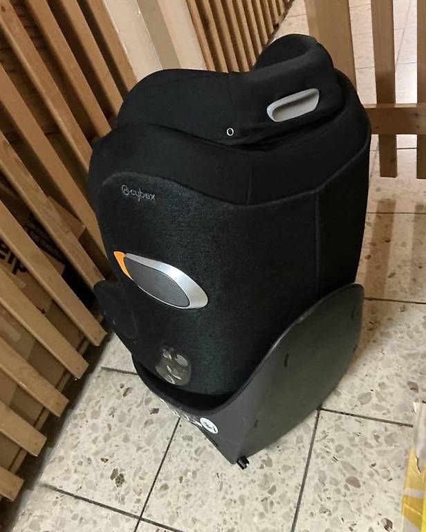 Seggiolini per auto: Cybex Kindersitz neu – Usato da Glattbrugg venduto da mir_vx2c 1