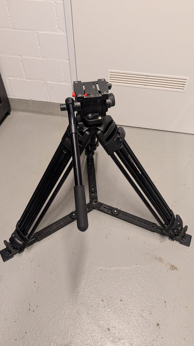 Manfrotto Stative & Stativköpfe: Manfrotto 525MVB Video-Stativ – Gebraucht aus Zürich von Cactusjack 5