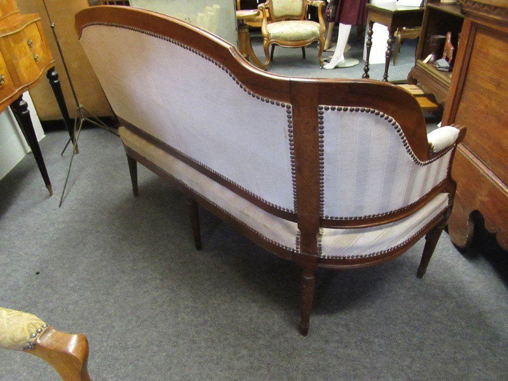 Divani: Freistehendes Sofa mit Stoffbezug. – Usato da Flums venduto da Flumsantik 2