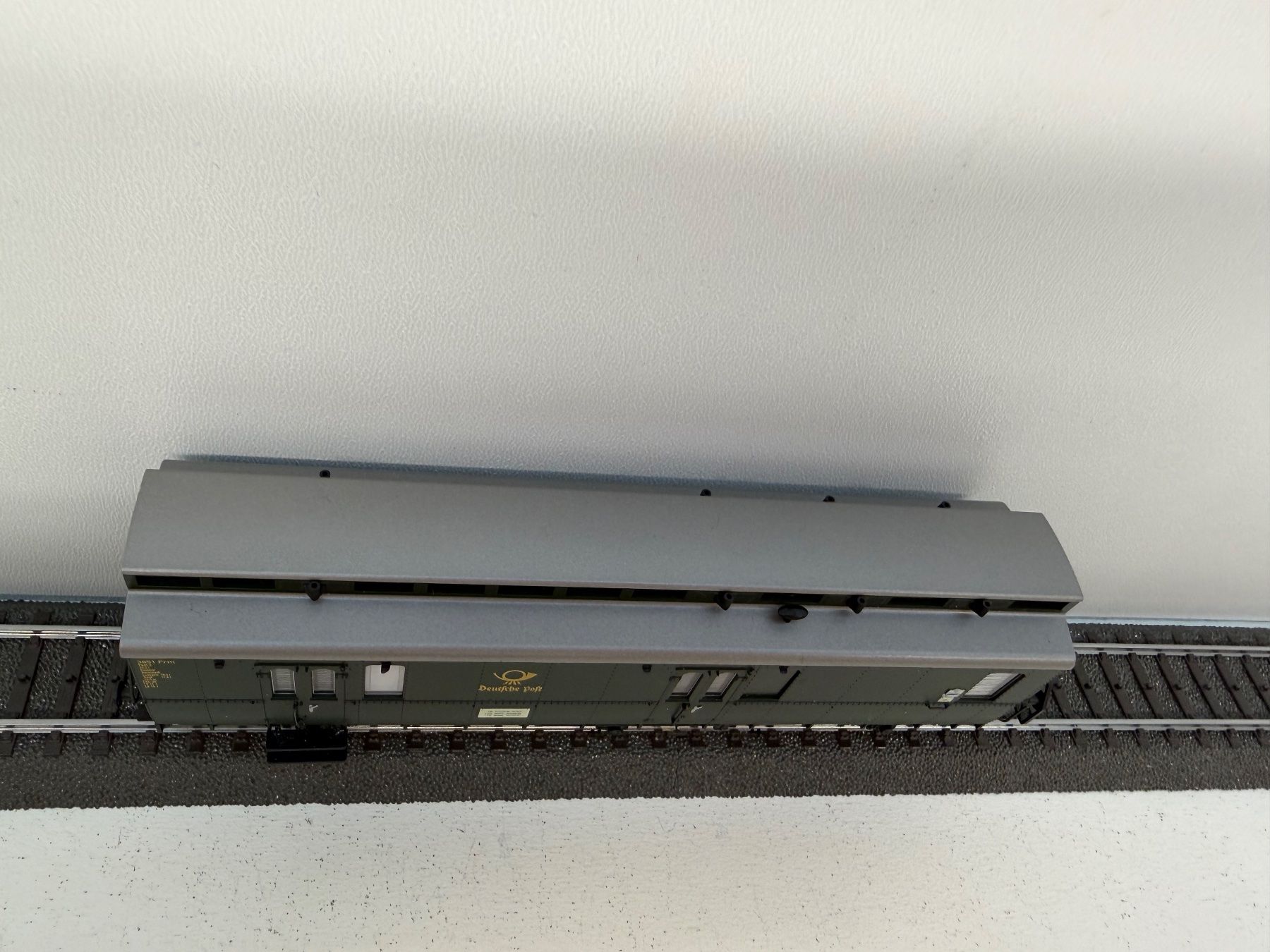 Modellini di ferrovie: Electrotren 006307 Bahnpostwagen deutsche Post Philatelie – Nuovo (secondo la descrizione) da Büsserach venduto da ModellbahnDepot 6