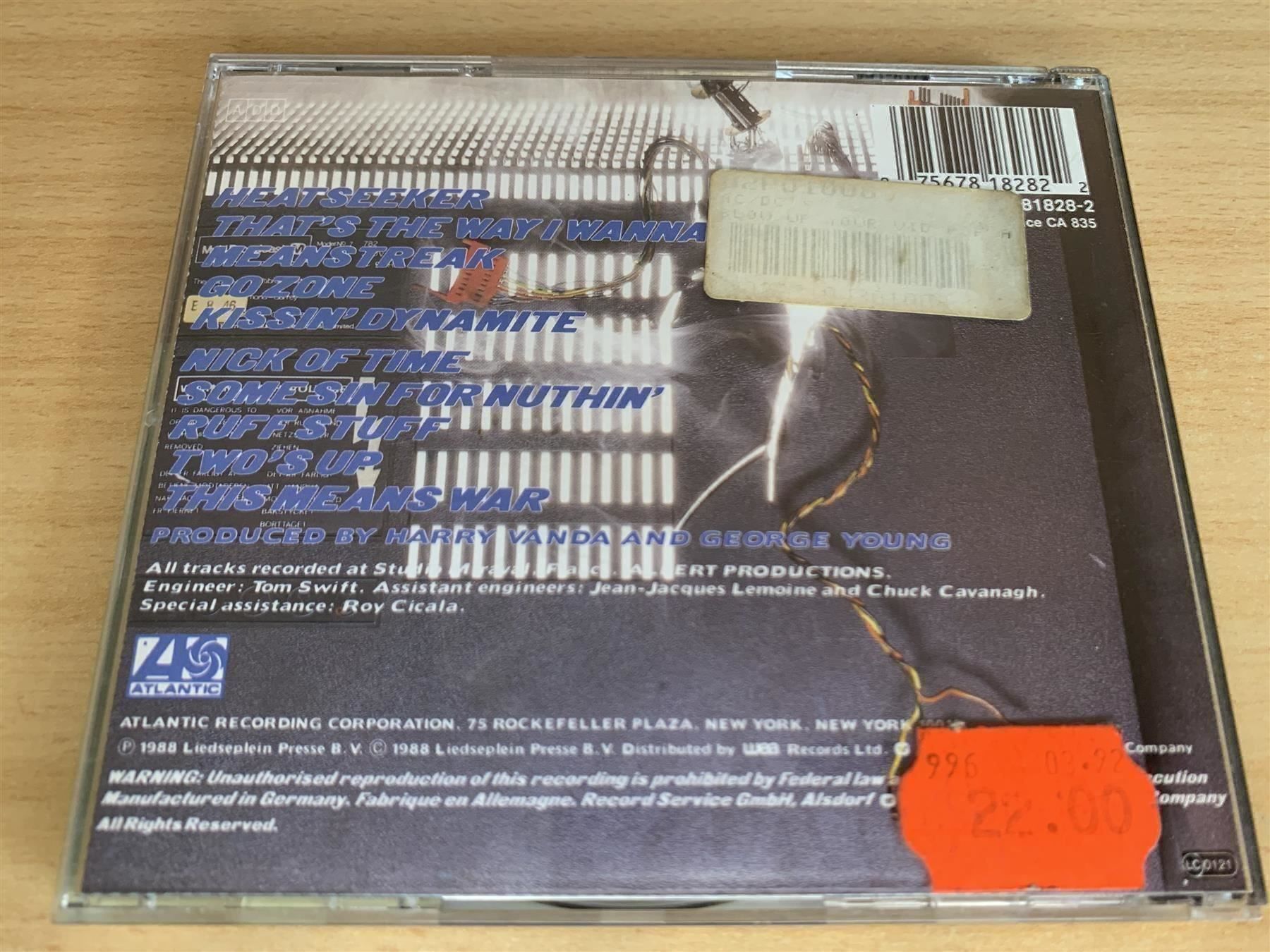 CD: AC/DC – Blow Up Your Video – Usato da Rikon im Tösstal venduto da Alpenmutz 1