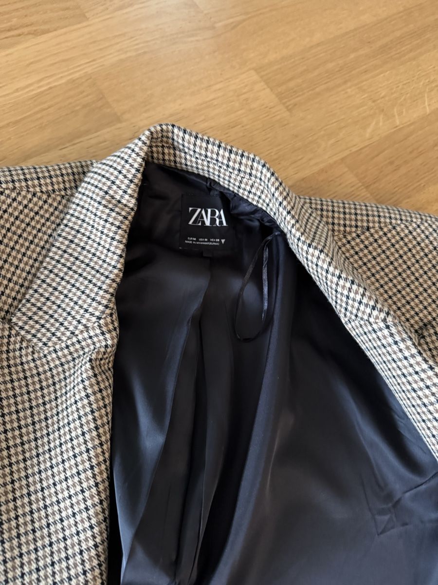 Zara Giacche: Blazer von Zara – Usato da Luzern venduto da aks_13 3
