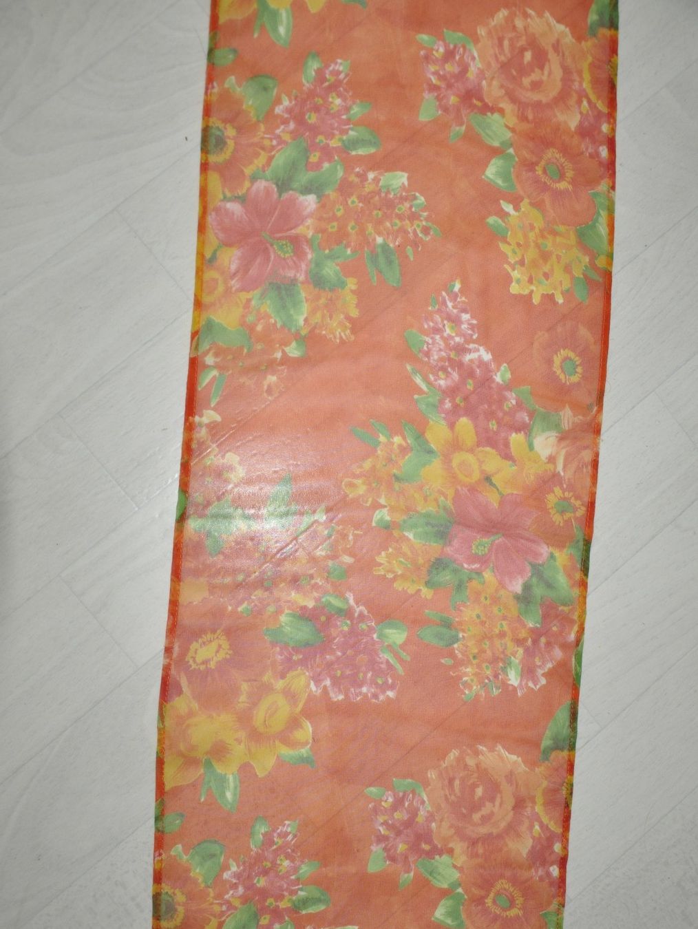 Foulard & Sciarpe: Leichtes Foulard orange Geschenk – Usato da Oberrüti venduto da ELALL 2