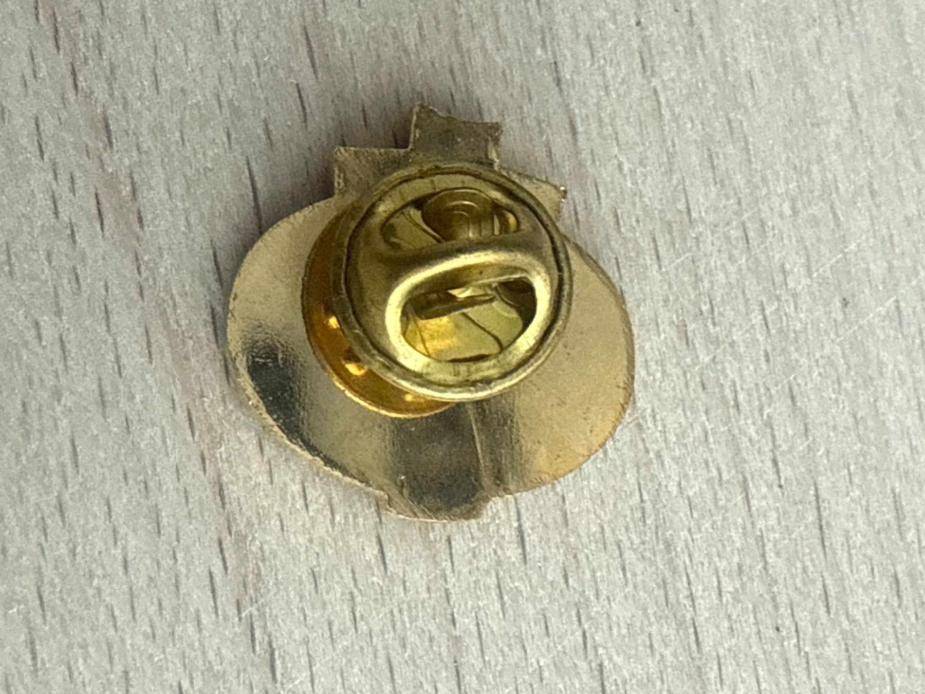 Placchette & Badge: Pin Hotel Euler Basel – Usato da Glattbrugg venduto da Schweigmatt 1