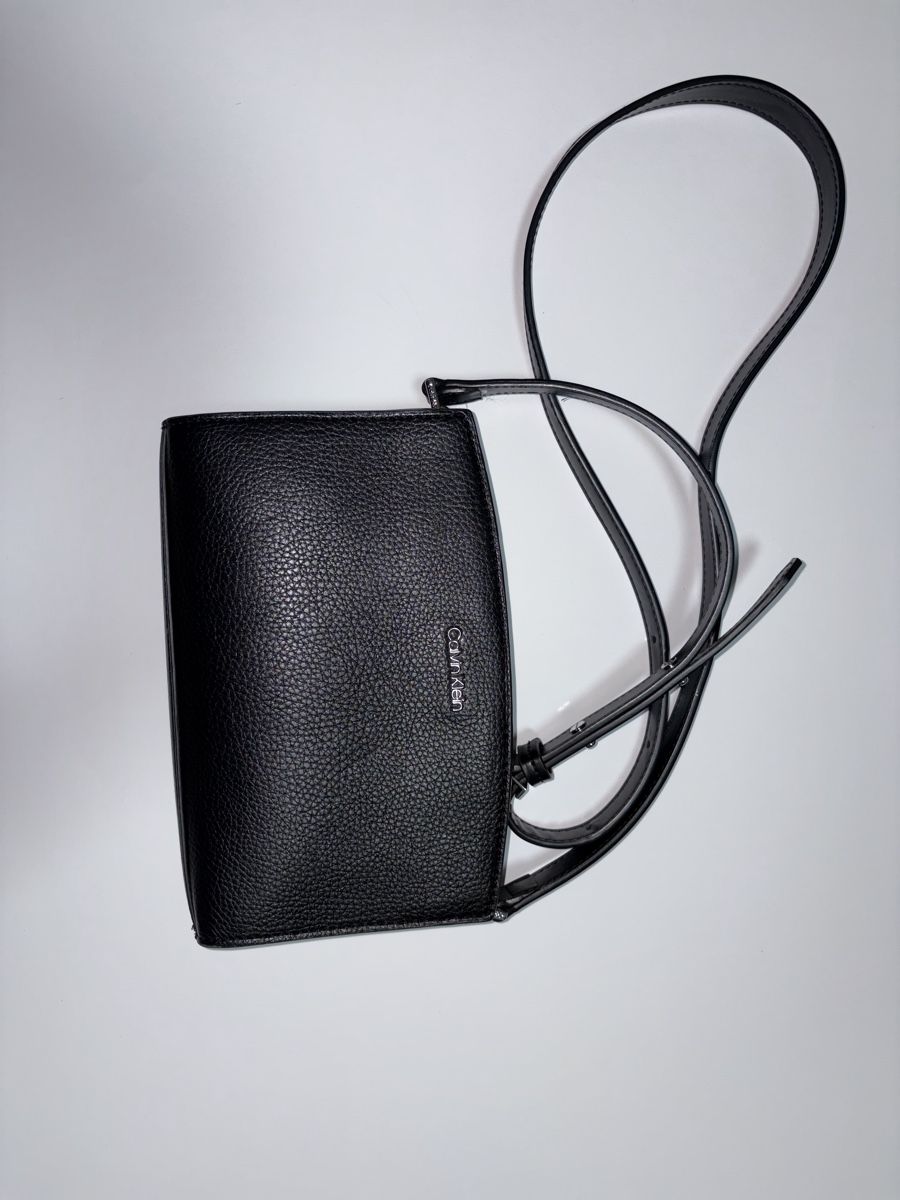 Calvin Klein Taschen für Damen: Calvin klein - Tasche – Gebraucht aus Schötz von bie_yw5g