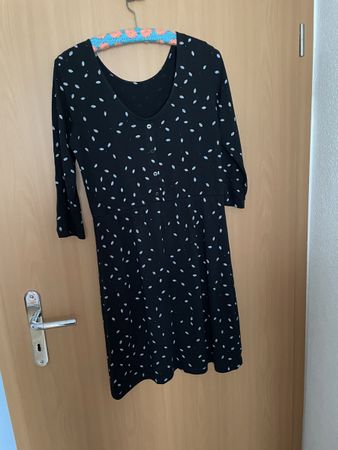 Schönes Sommerkleid, Grösse S, Top Zustand!