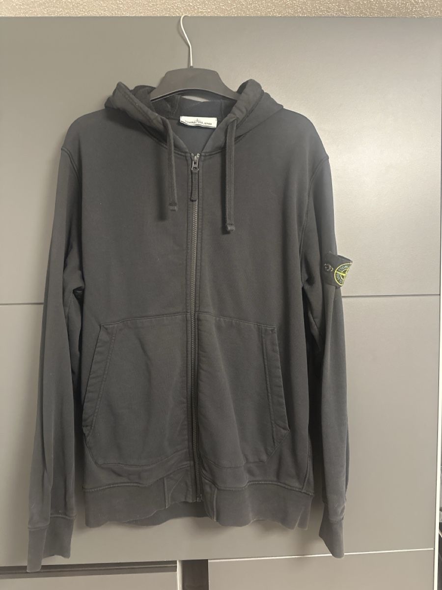 Stone Island Giacche: Stone Island Kapuzenjacke – Usato da Gachnang venduto da tsc_5kvc