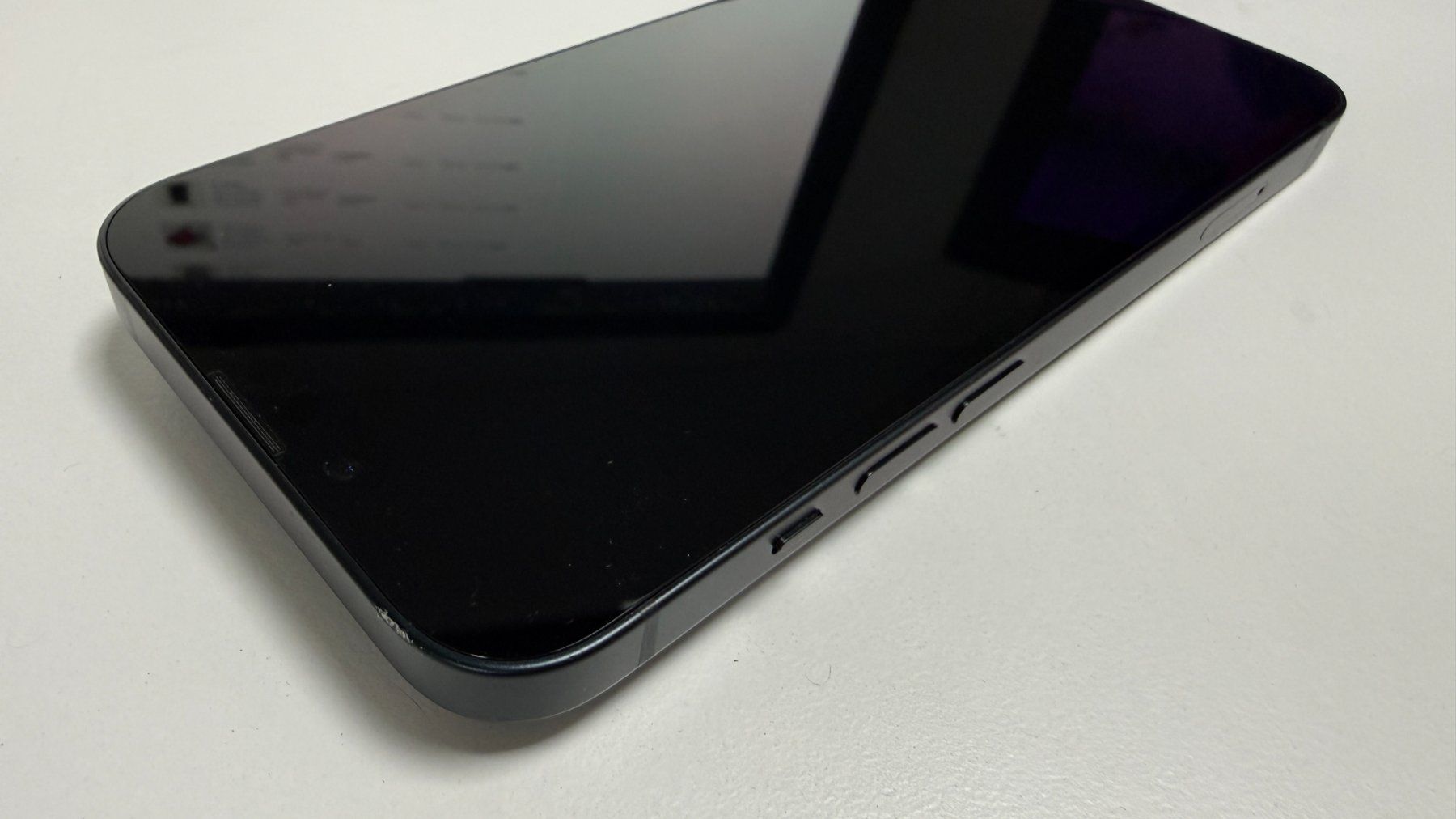 Apple Telefoni cellulari / Smartphones: Apple iPhone 14, 128GB schwarz, defekt – Usato da Basel venduto da protekto 1