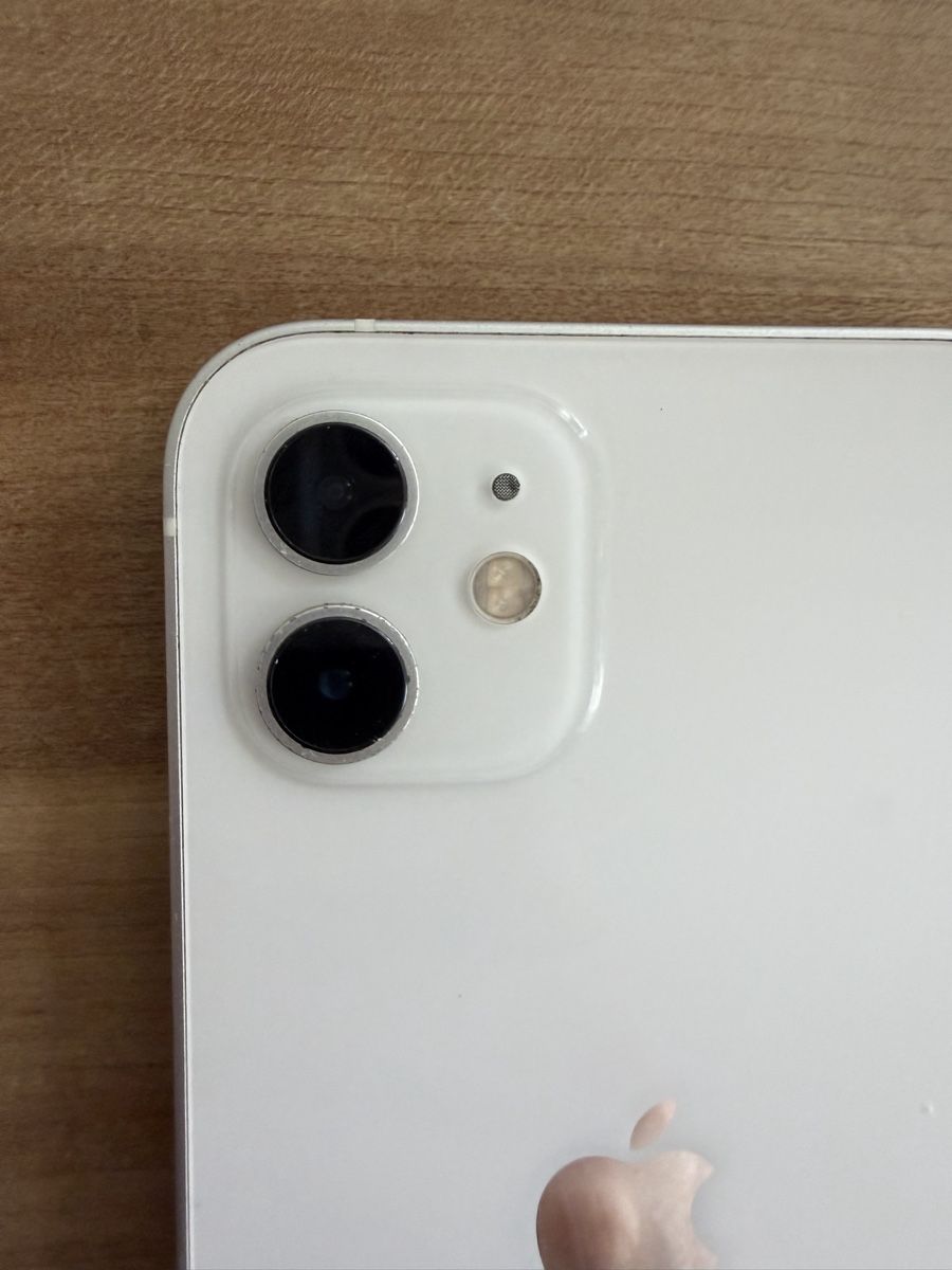 Apple Handys / Smartphones: Apple iPhone 12 128GB White – Gebraucht aus Luzern von ine_9lbj 1