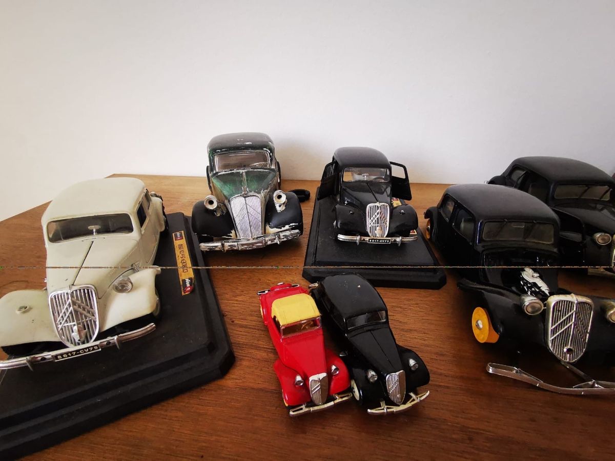 Citroën Voitures modèles: Sammlung Modellautos / Oldtimer Miniaturen  – Défectueux à Münchenbuchsee par hamama18 1