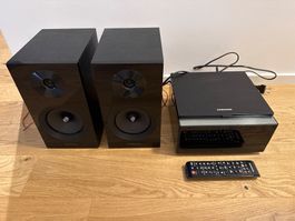 Samsung Stereoanlage mit Boxen & Fernbedienung