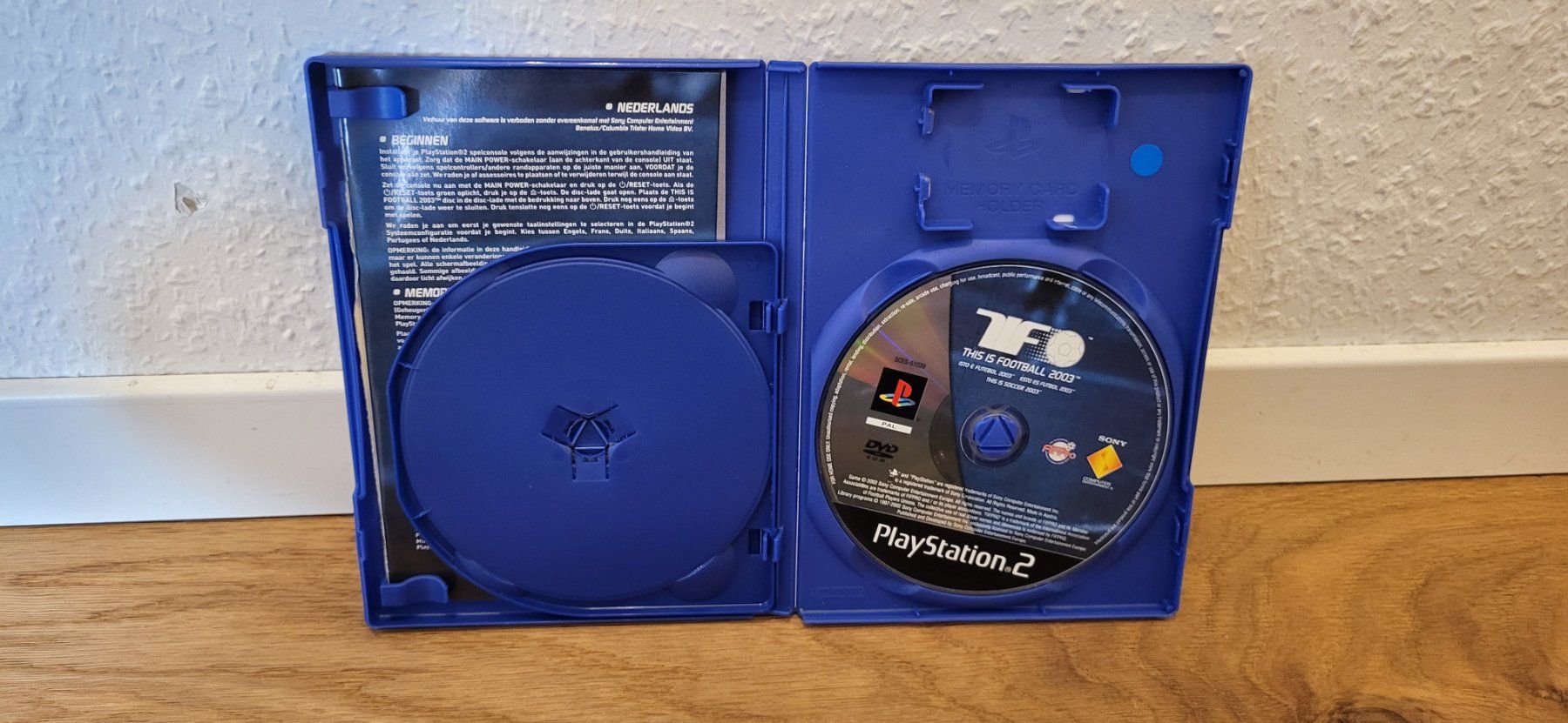 Sony Giochi: PS2 - This is Football 2003 und 2002 – Usato da Münsingen venduto da Heroism2010 3