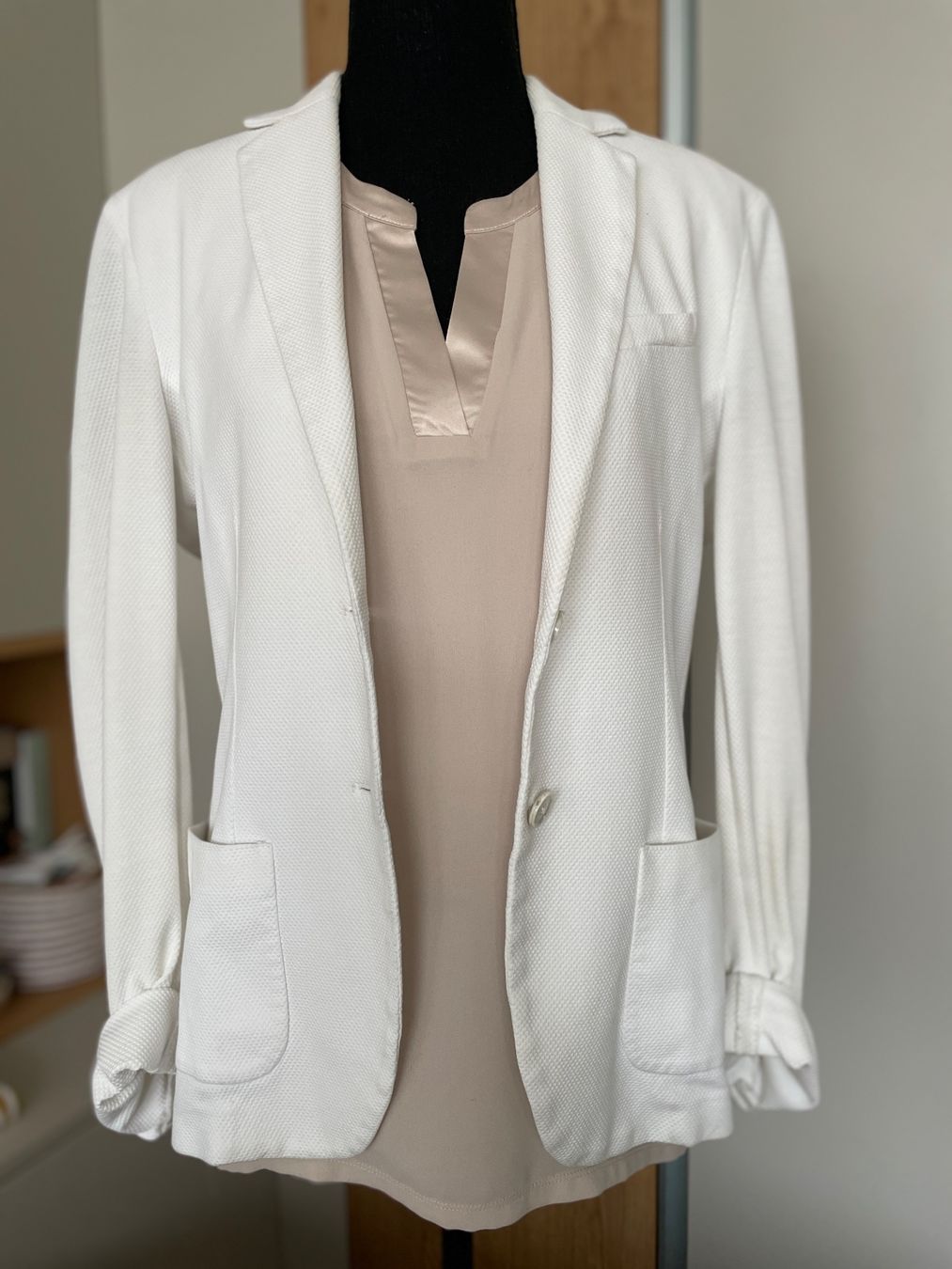 Circolo Giacche: Circolo Blazer creme Gr. – Usato da Birsfelden venduto da Nic21