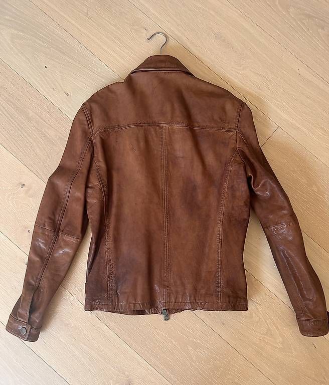 Jacken: Lederjacke Grösse 48, Tommy Hilfiger – Gebraucht aus Maur von Franzifisch 2
