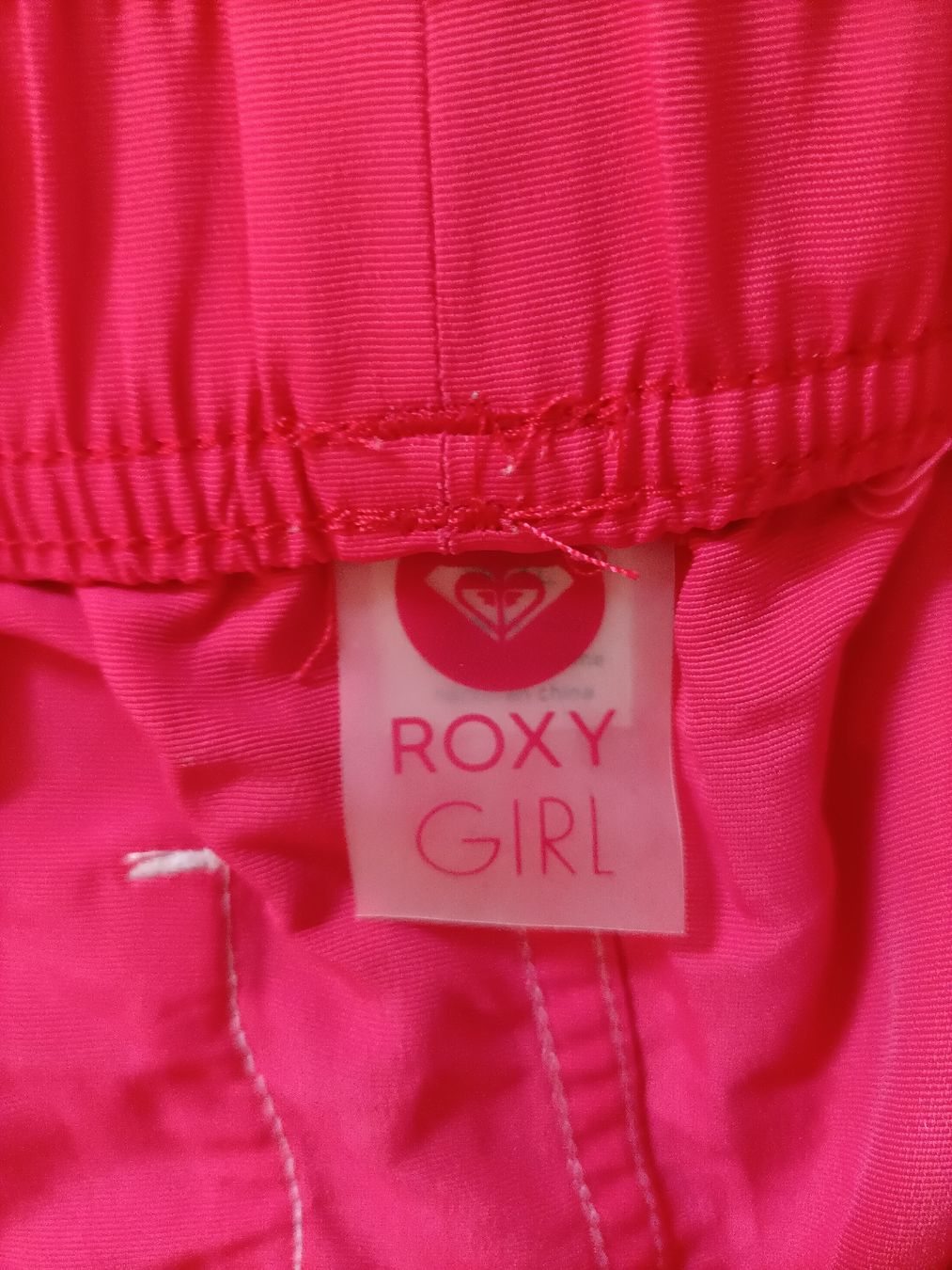 Roxy Pantaloni: Mädchen Roxy Shorts GR 14 / XL – Nuovo (secondo la descrizione) da Egnach venduto da TTLL 3