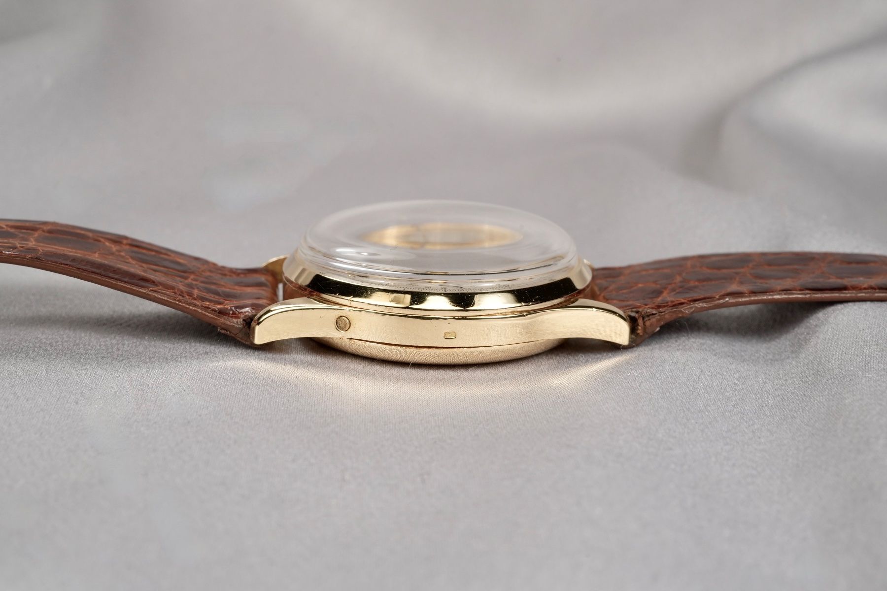 Universal Genève Orologi: Universal Genève - Dato-Compax Ref. 12495 18Kt Yellow Gold – Usato da Morcote venduto da chronoservice 8