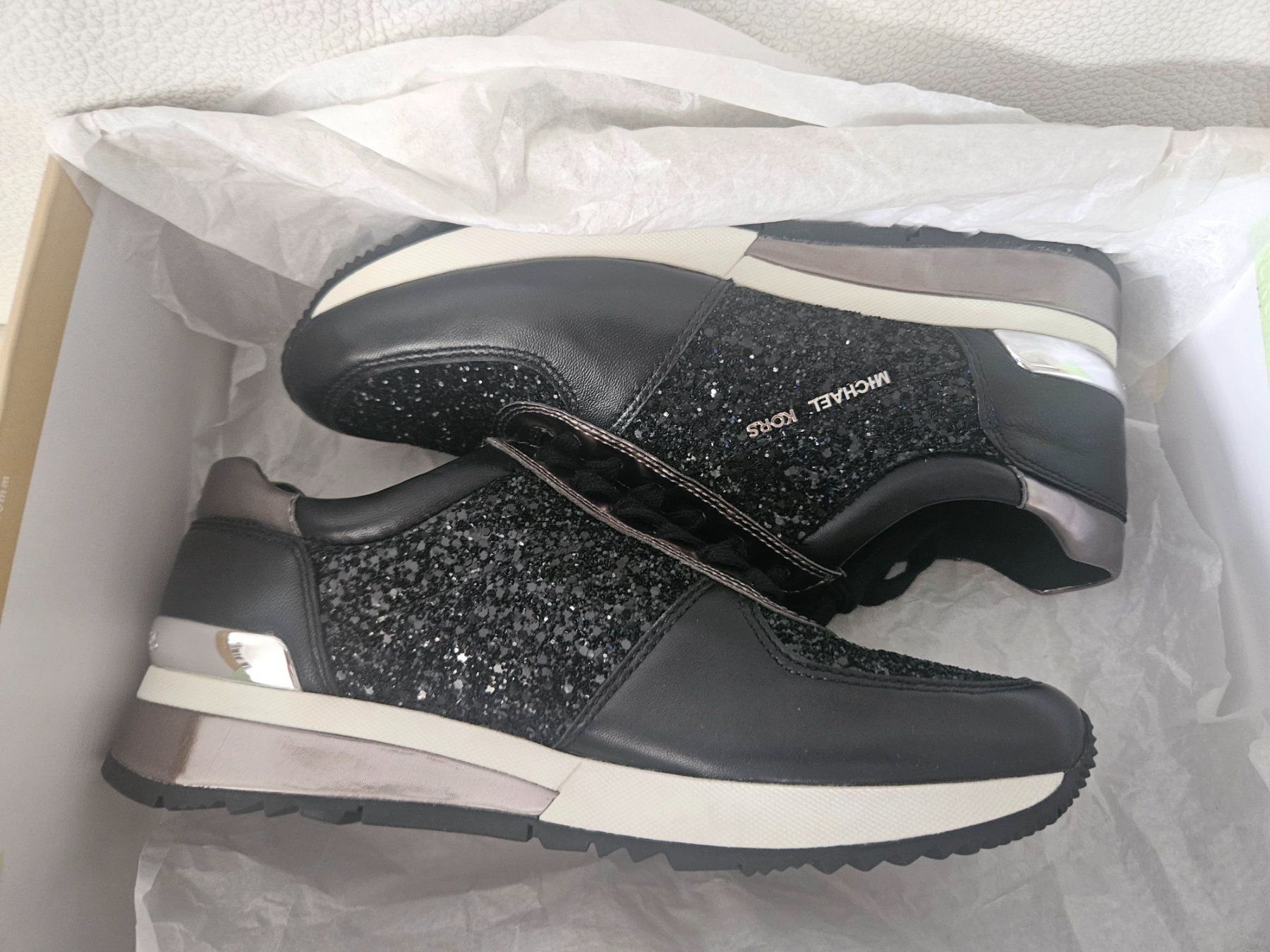 Michael Kors Damenschuhe: Baskets Michael Kors NEUVES – Neu und originalverpackt aus Les Acacias von minnie6 2