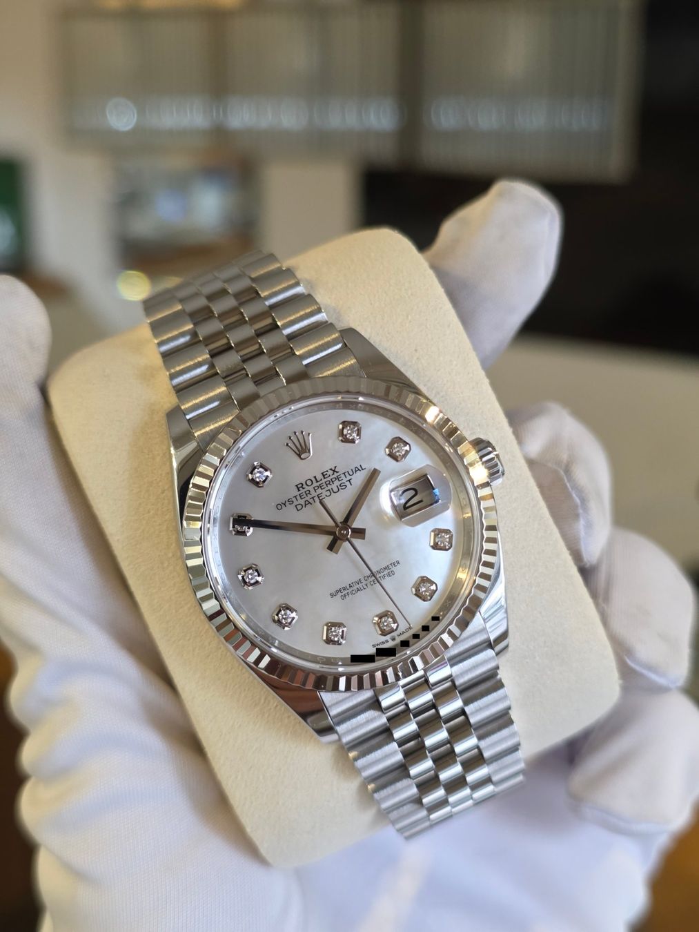 Rolex Orologi: ROLEX DATEJUST 36 / MOP-DIAMOND DIAL / 2025 FULL SET – Usato da Zürich venduto da YB_Zuerich