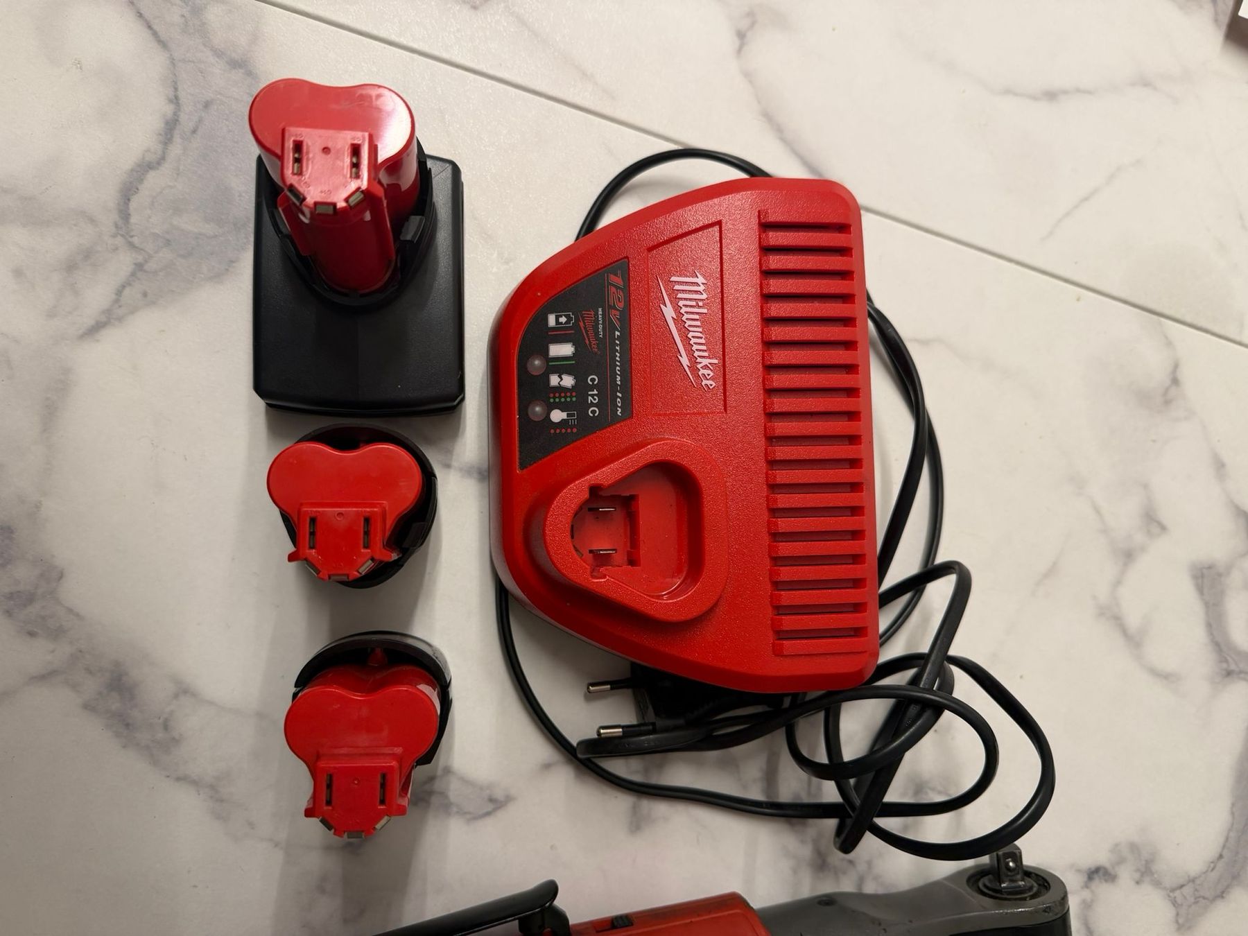 Milwaukee Tous les outils: Milwaukee M12 FUEL Lot – D'occasion à Orpund par 15082021 8