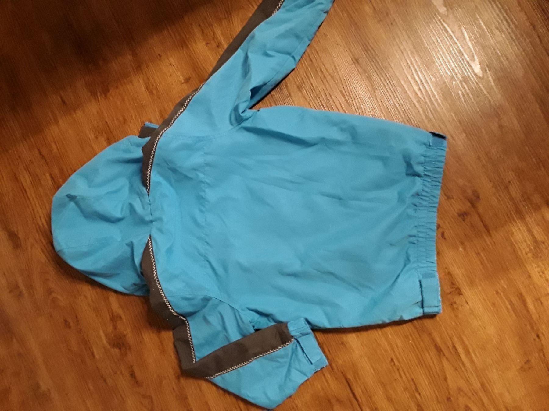 Jacken: Jacke  Grösse 128  mit Kaputze Sport-/ Freizeitjacke – Neu (gemäss Beschreibung) aus Davos Platz von wauwauin 4