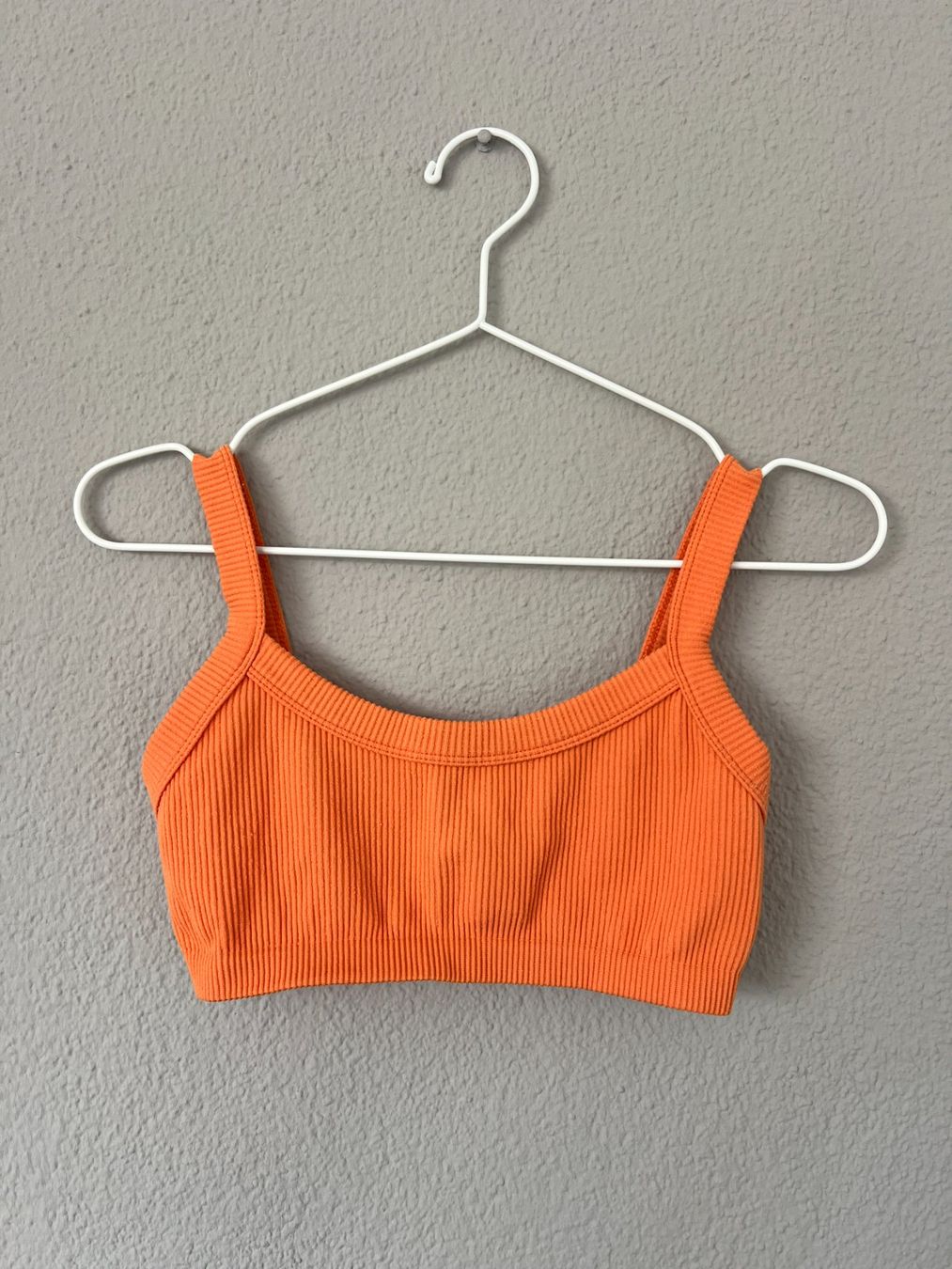 Top: oranges Crop Top, Size M – Usato da Muri b. Bern venduto da michellew23