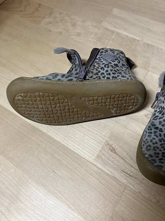 Herrenschuhe: Gr 27 unisex Schuhe – Gebraucht aus Bern von ava_w7qc 3
