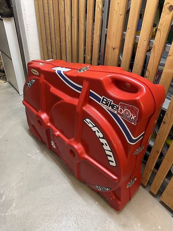 Autres décorations & accessoires: Bike Box Alan - Premium Model Red – D'occasion à Thalwil par pal_x28f 1