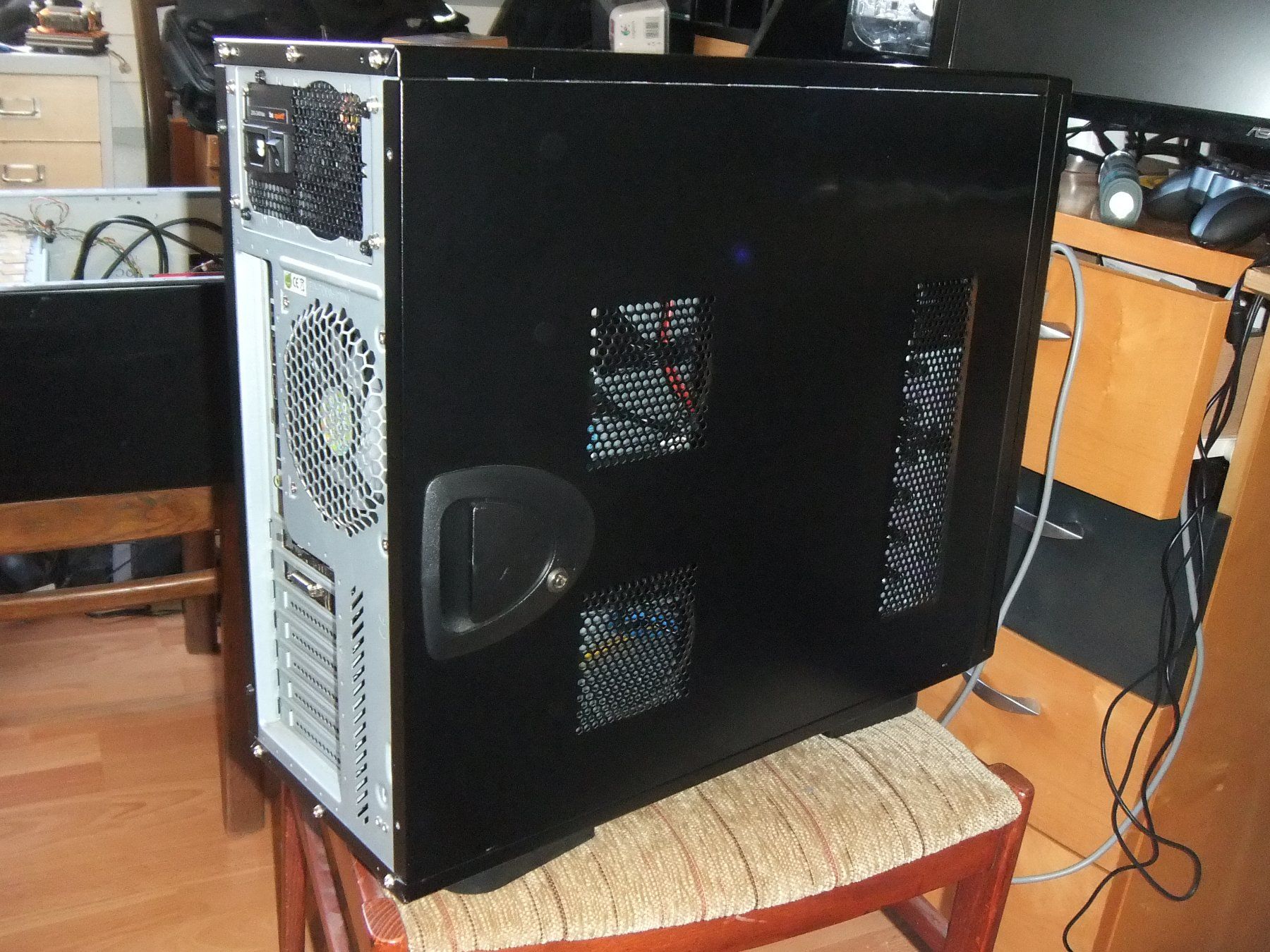 PCs: Low Budget Gaming PC – Gebraucht aus Bretzwil von king-richard01 3