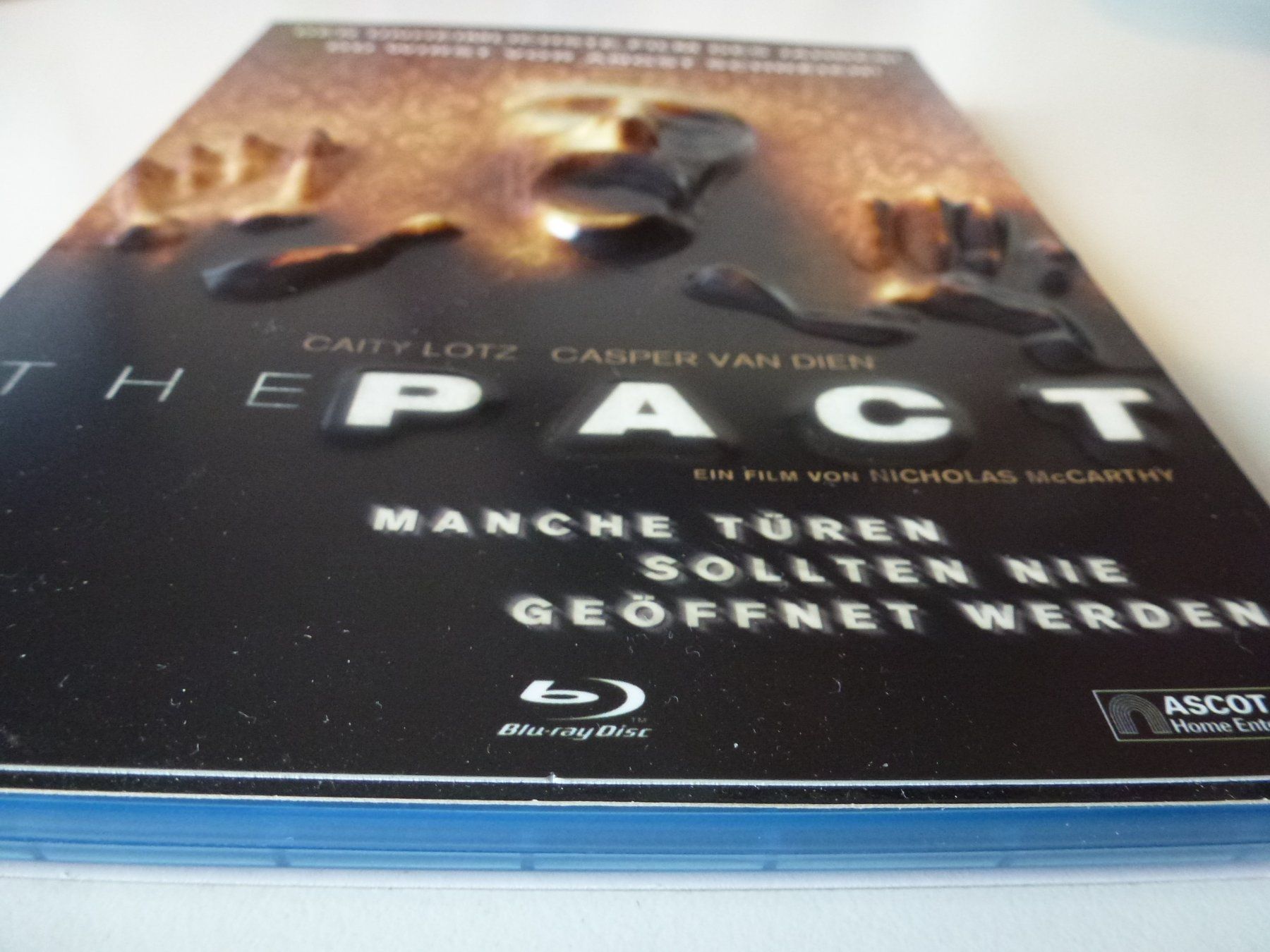 Tutti i DVDs: The Pact (Blu-Ray) – Nuovo (secondo la descrizione) da Bern venduto da Frebo