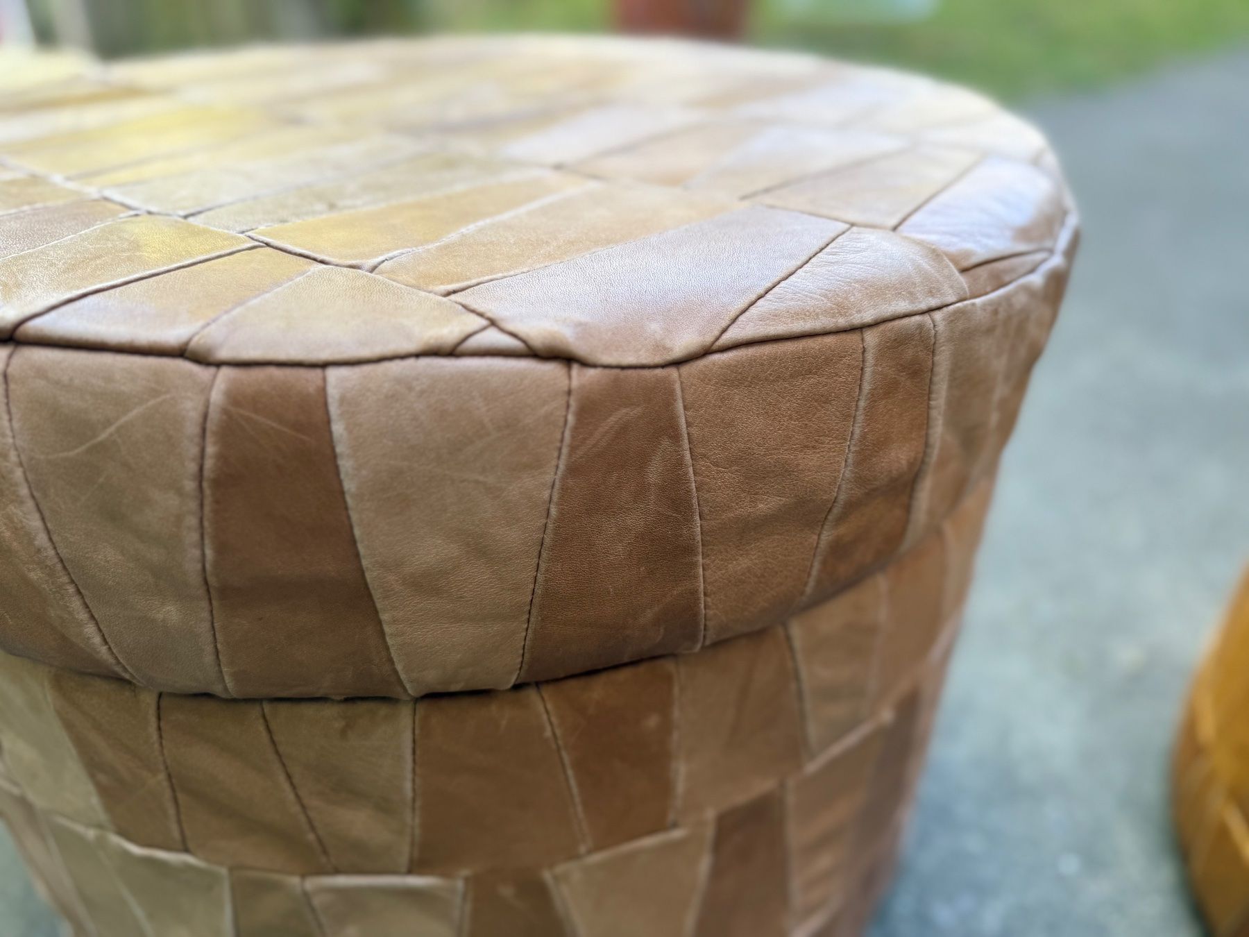 Hocker: Hocker Truhe Pouf // Leder // B – Gebraucht aus Schinznach-Dorf von mix 9