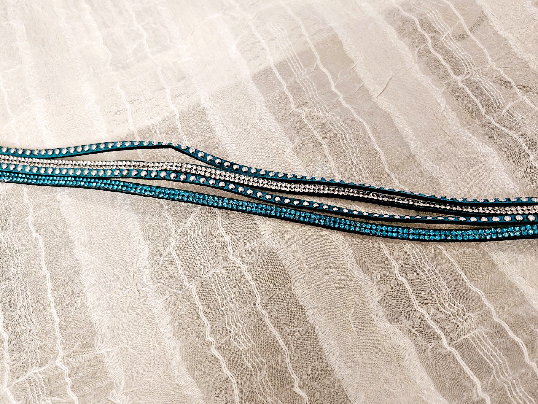 Bracciali & Braccialetti: Wickelarmband türkis länge 40 – Nuovo (secondo la descrizione) da Dietikon venduto da Eleda 2