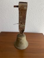 Antike Glocke mit lautem Klang
