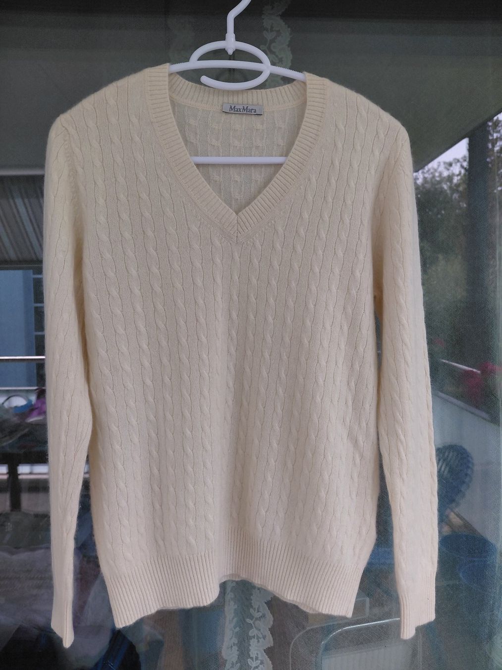 Max Mara Maglioni & Felpe: Kaschmirpullover MAX MARA,CH_GR.38,neuwertig,140 Fr. – Usato da Bülach venduto da reguskon