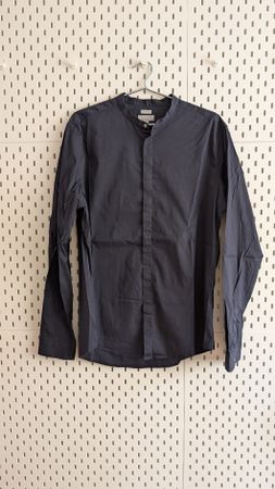 cos shirt, size 42